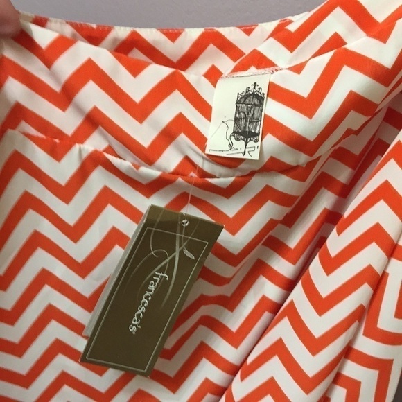 FRANCESCA’S chevron orange/white mini skirt side zip size Large - Picture 3 of 5